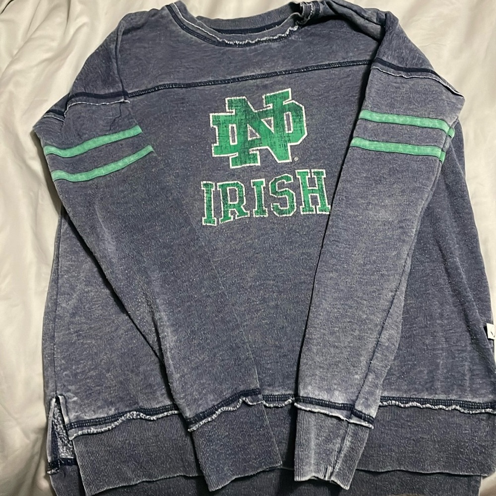 Women’s Notre Dame crewneck